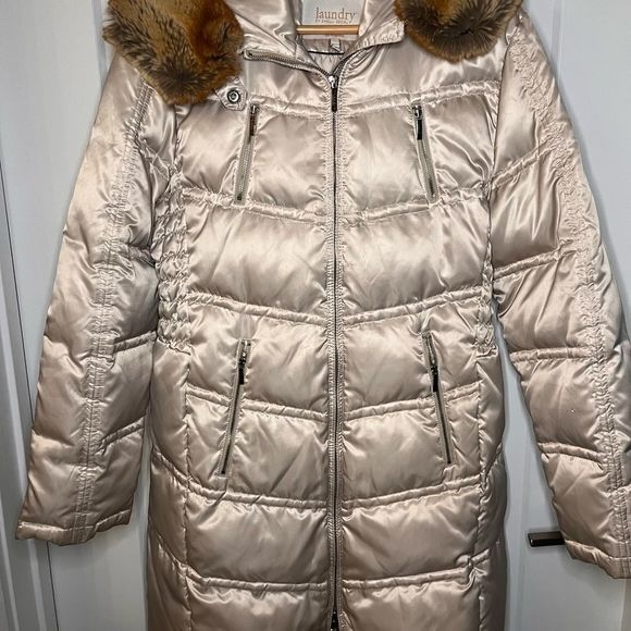 Laundry by Shelli Segal Puffer Coat - Picture 3 of 9